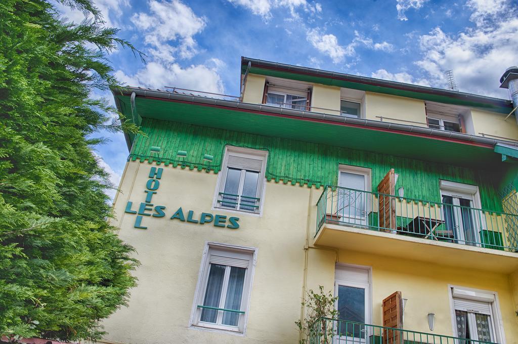 Hotel Les Alpes Allevard Exterior foto